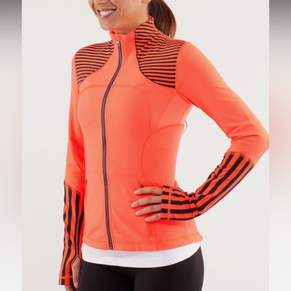 🍋LULULEMON FORME JACKET-LIGHT FLARE/CLASSIC STRIPE INKWELL-4🍋 - Picture 5 of 15